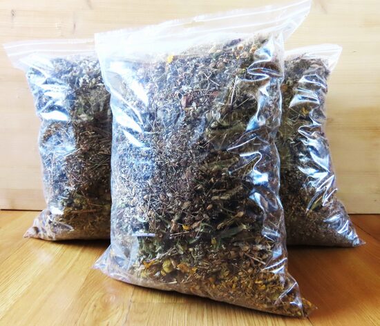 500 g – mazāk attīrītu pļavu sēklu maisījums sausiem smiltāju zālājiem un kaļķainiem zālājiem sausās augsnēs ("čabu maiss")